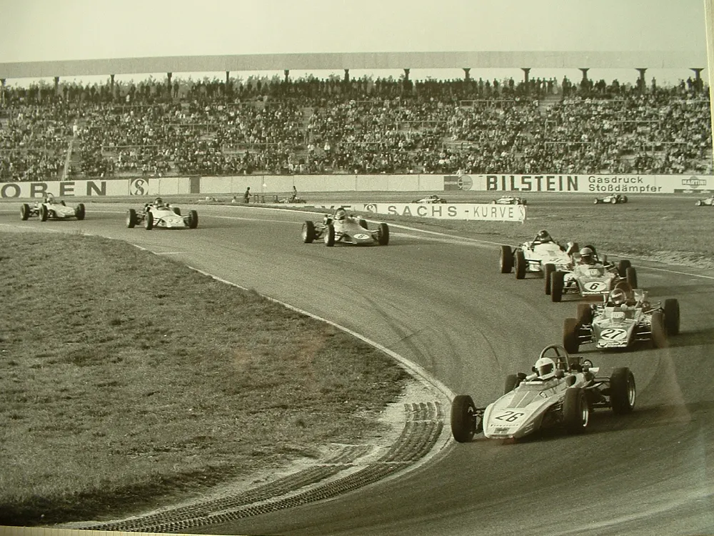 Von der Formel Vau in die Formel 1 